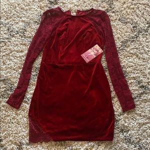 Fitted red velvet cocktail/holiday dress